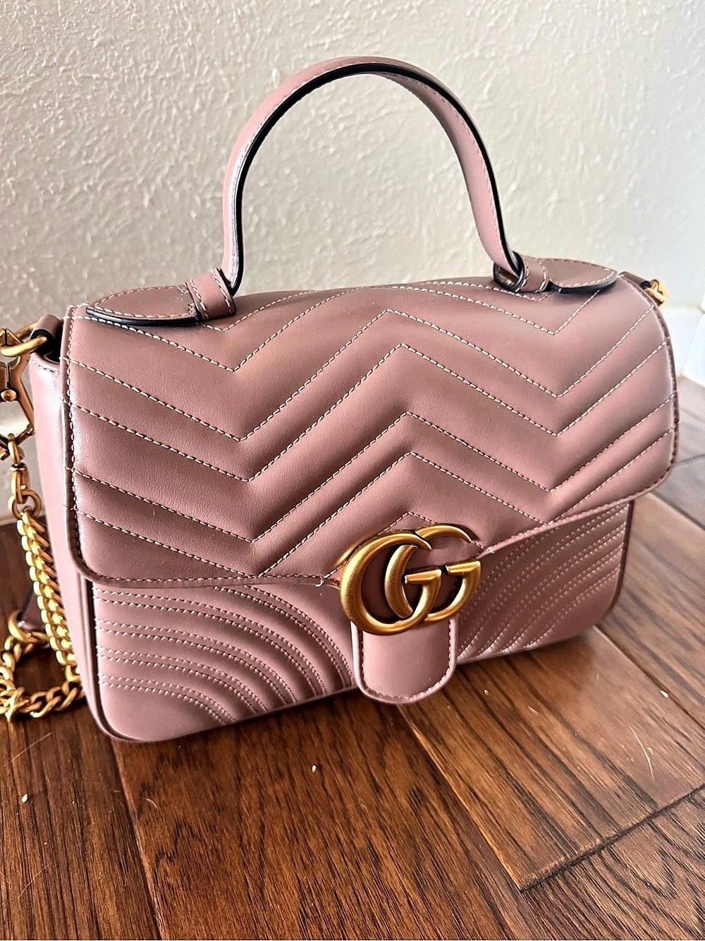 Designer GG Marmont Matelassé Top Handle Bag